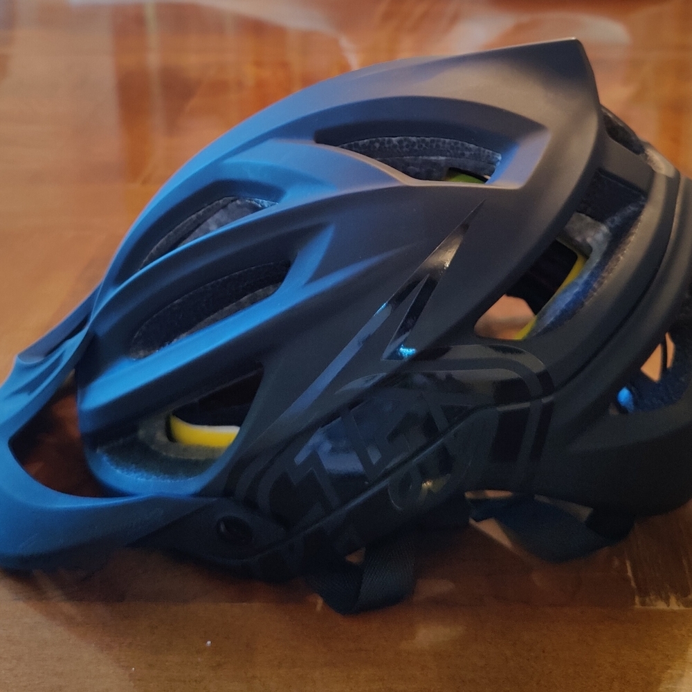 Troy Lee Designs A2 Half Shell Bike Helmet
